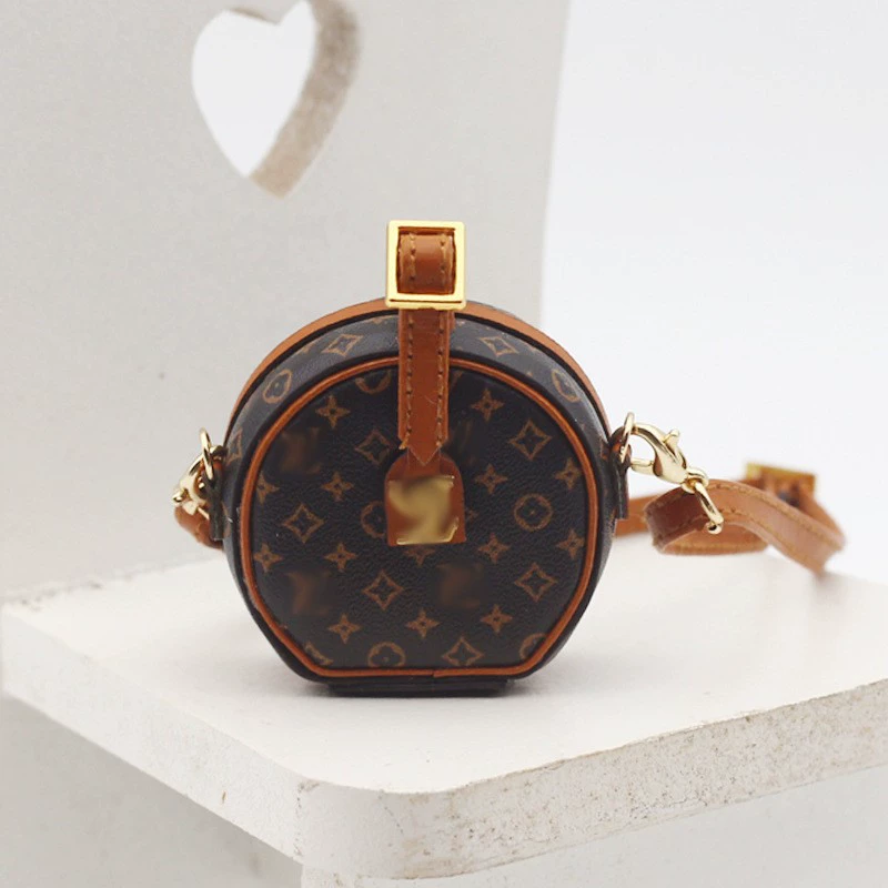 Labubu Handbag – High-End Baby Bag, Crossbody & Shoulder Bag | nekolulu 13 Labubu Handbag – High-End Baby Bag, Crossbody & Shoulder Bag | nekolulu - Image 13