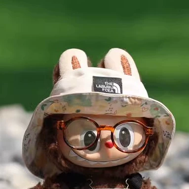 Labubu Clothes – White North Fisherman Hat & Overalls Set | nekolulu 3 Labubu Clothes – White North Fisherman Hat & Overalls Set | nekolulu - Image 3