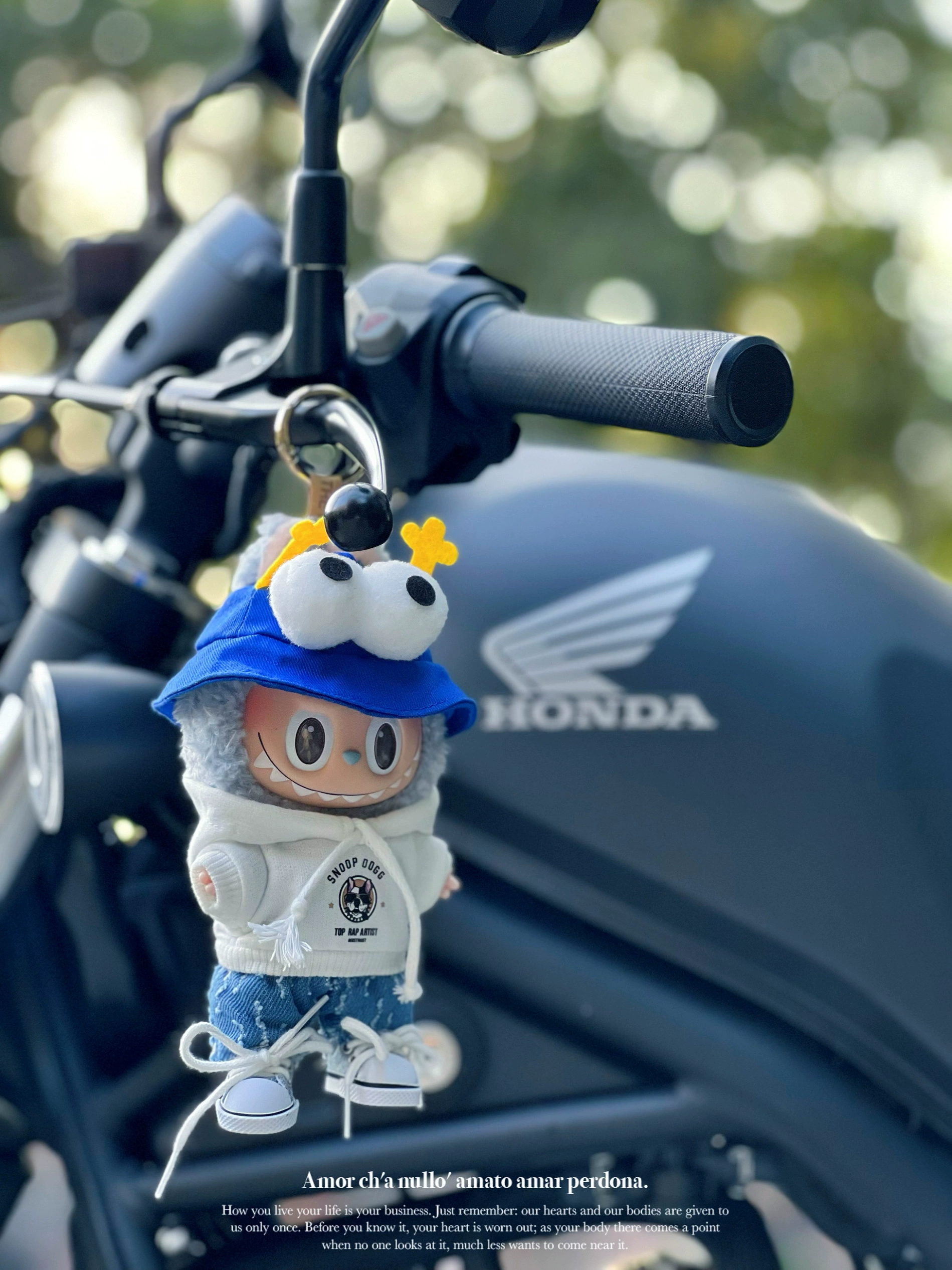 Labubu Clothes Set – Sweatshirt and Denim Shorts Outfit | nekolulu 4 Labubu Clothes Set – Sweatshirt and Denim Shorts Outfit | nekolulu - Image 4