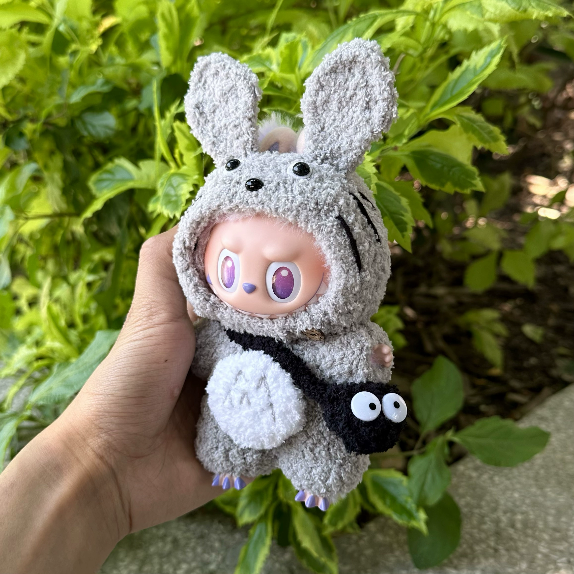 Labubu Clothes – Handmade Totoro-Inspired Outfit Set | nekolulu 3 Labubu Clothes – Handmade Totoro-Inspired Outfit Set | nekolulu - Image 3