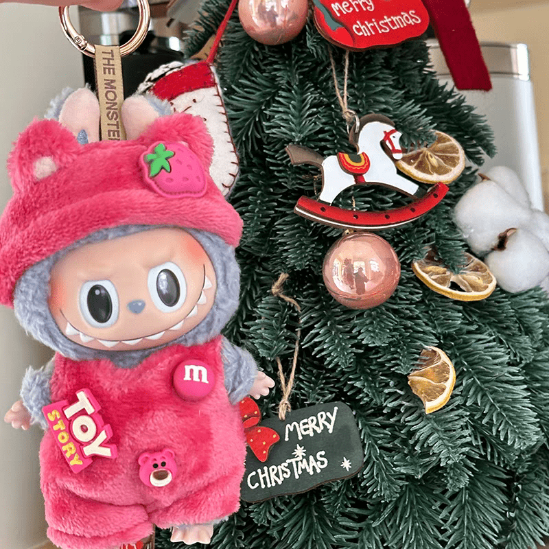 Labubu Clothes Set – Pink Strawberry Bear Outfit with Headband | nekolulu 5 Labubu Clothes Set – Pink Strawberry Bear Outfit with Headband | nekolulu - Image 5