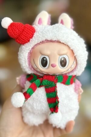 Labubu Clothes Set – Christmas Beanie & Scarf | nekolulu