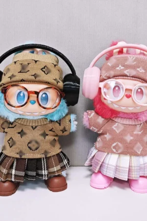 Labubu doll knitted printed hat, skirt, earphones and shoes six-piece set universal for first, second and third generation
